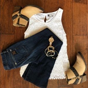 %100 Authentic Dark wash Joes Jeans